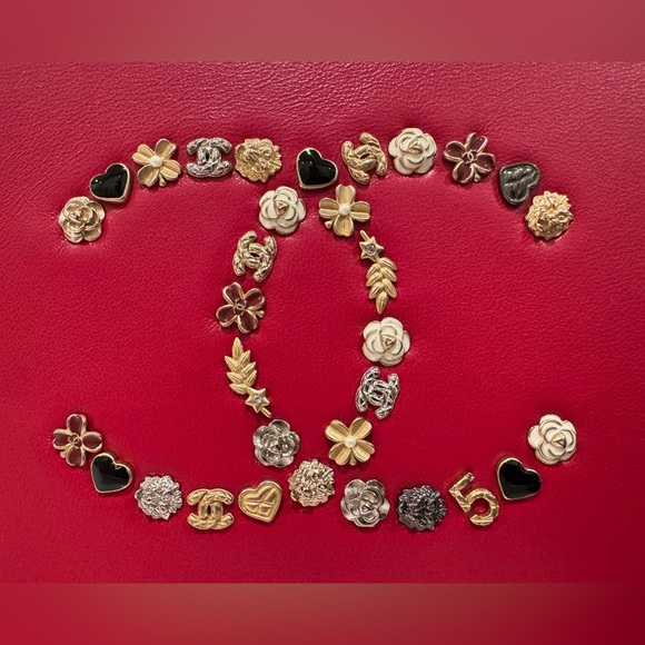 CHANEL Lucky Charms Mini Flap - Picture 2 of 15